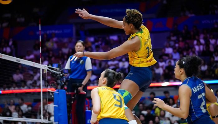 1784636553_ana_cristina_ponteira_brasil_vence_polonia_liga_das_nacoes_2026.jpg