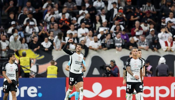 2026-04-16t021447z_701131212_up1em4g068llw_rtrmadp_3_soccer-libertadores-cor-sfe.jpg