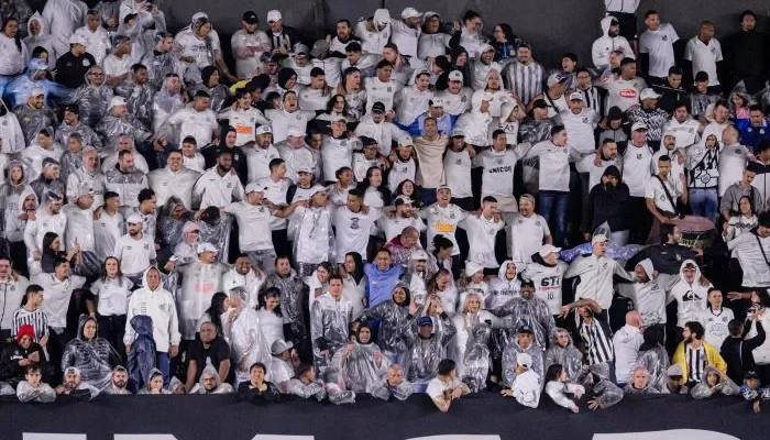 55262374073_efca2dd3cb_o-700x441.webp.webp