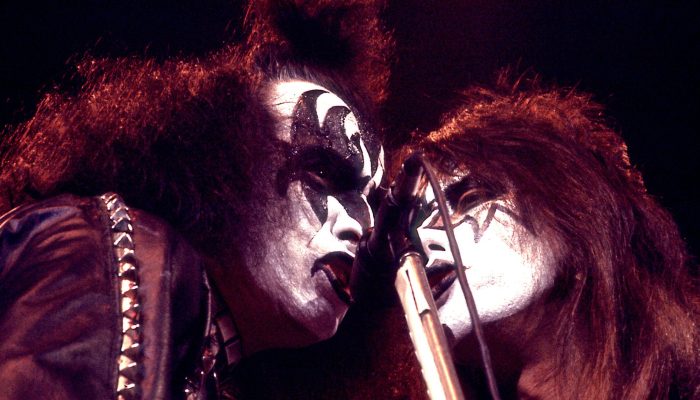 Ace-Frehley-foi-o-eterno-soldado-do-rock-diz-Gene-Simmons-sobre-o-ex-colega-de-Kiss-foto-Paul-Natkin.jpeg