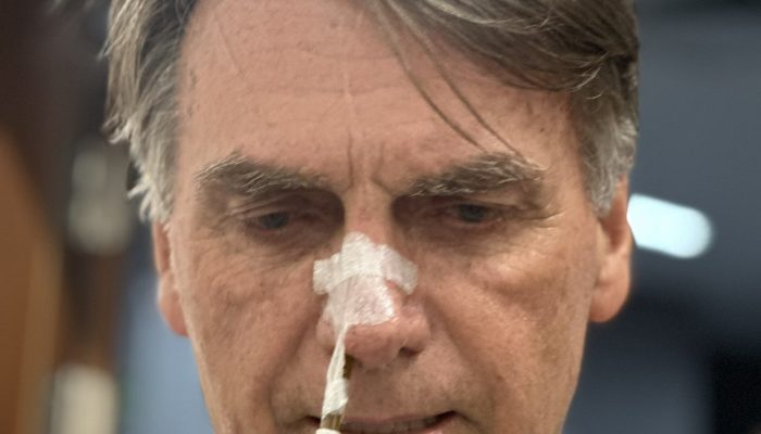 Bolsonaro-21-04-25.jpg