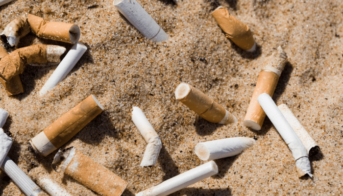 Cigarro-nas-praias-de-Santos.png