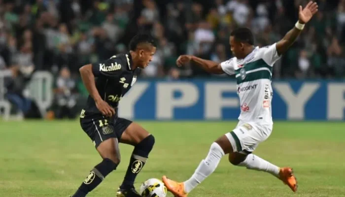 Coritiba-x-Santos-Angelo-700x441.webp.webp
