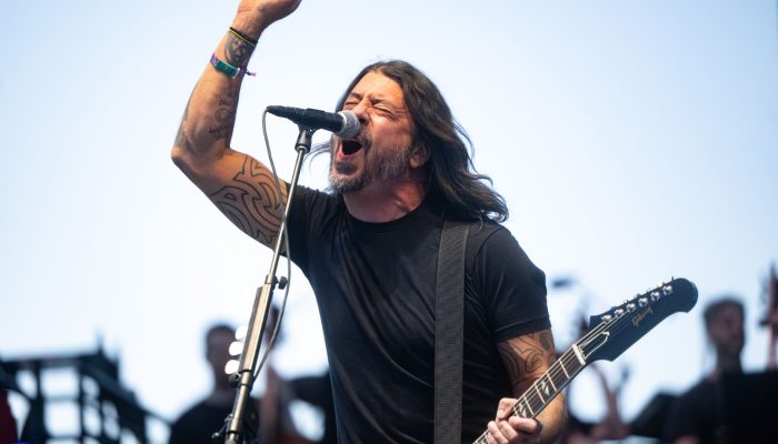 Dave-Grohl-GettyImages-2211123645.jpg