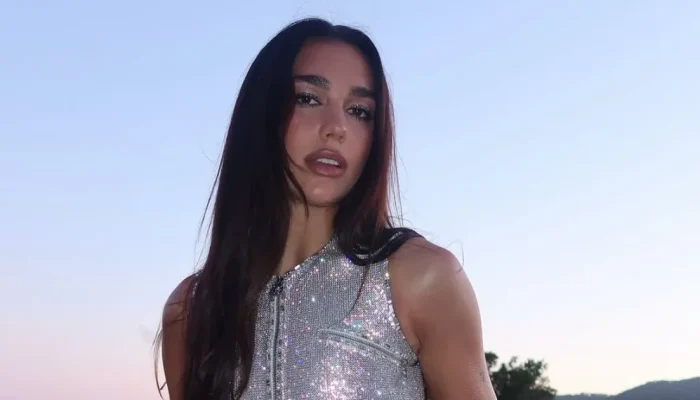 Dua-Lipa-reproducao-Facebook.webp.webp