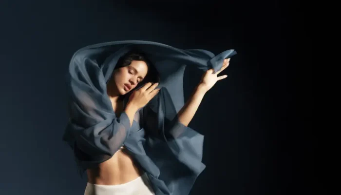 Ensaio-Rosalia-Billboard-Brasil-1024x511.webp.webp