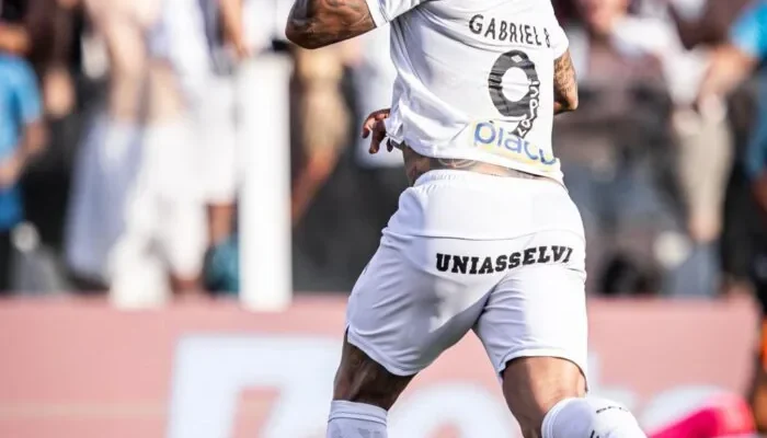 Gabigol-contra-o-Novorizontino-2-700x441.webp.webp