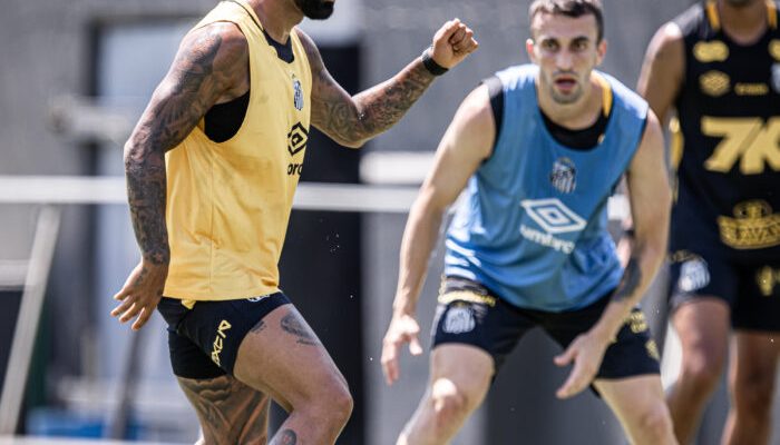 Gabigol-treino-Santos-700x441.jpg
