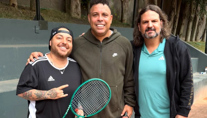 Korn-Angra-e-Ronaldo-Fenomeno-.webp.webp