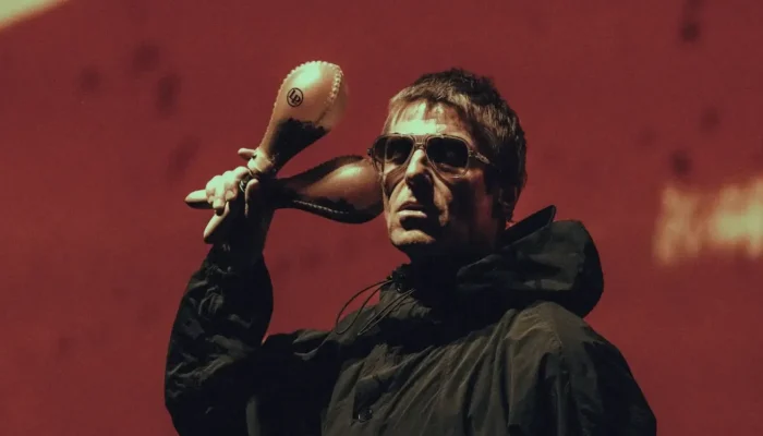 Liam-Gallagher-e-suas-famosas-ma.webp.webp