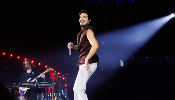 Luan-Santana-faz-show-no-Allianz-Parque-Andy-Santana-_-Brazil-News-1.webp.webp