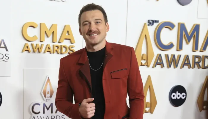 Morgan-Wallen-no-tapete-do-CMA-Awards-premiacao-dedicada-ao-country-Justin-Renfroe_Sipa-USA.webp.webp