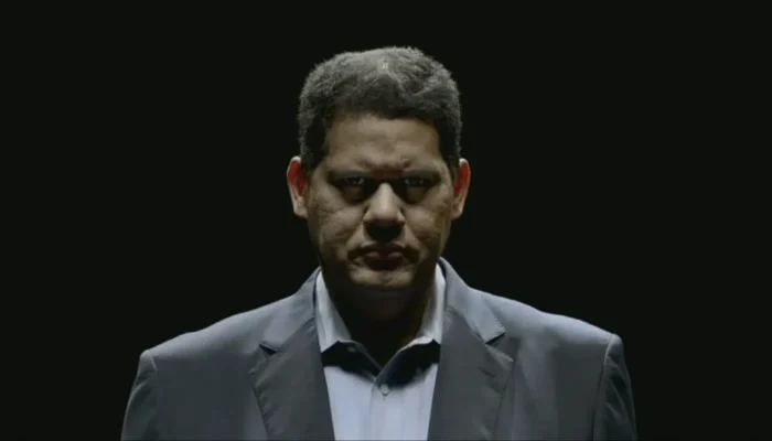 Reggie-Fils-Aime-1.webp.webp