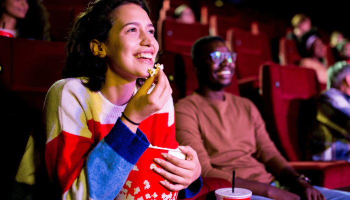 Roxy-Cine-Azul-1.png