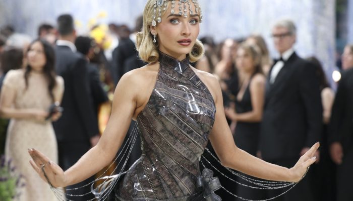 Sabrina-Carpenter-no-Met-Gala-2026-Grosby.jpg