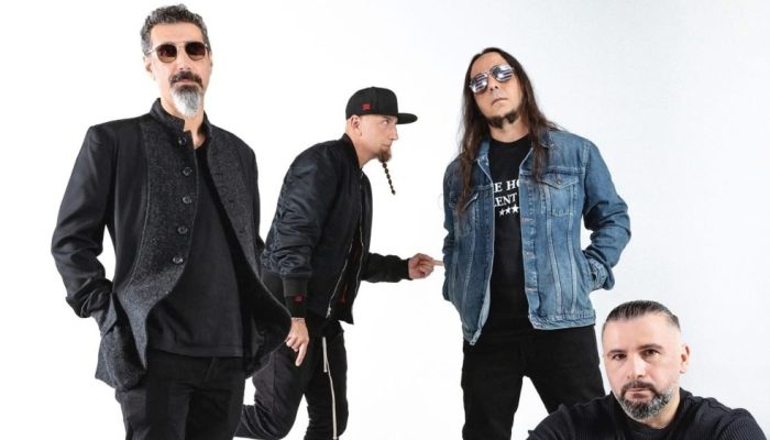 Serj-Tankian-Shavo-Odadjian-Daron-Malakian-e-John-Dolmayan-formam-oSystem-of-a-Down.jpg