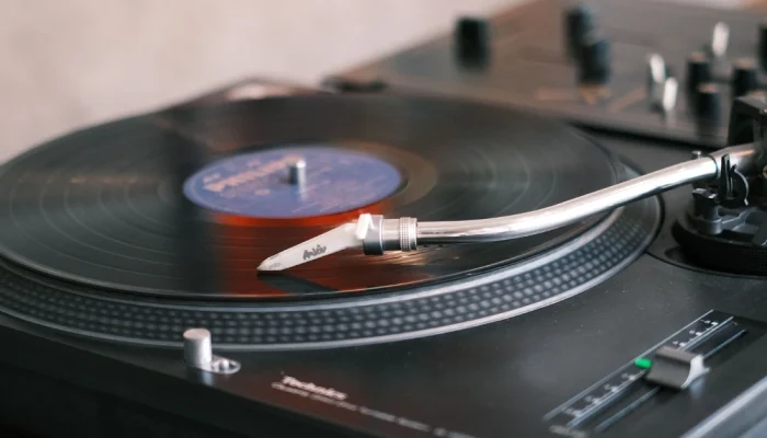 Vinil-pexels.webp.webp