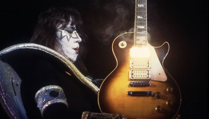 ace-frehley-kiss-1979-foto-Paul-Natkin-Getty-Images-133600385.jpg