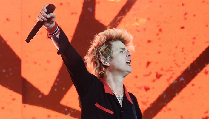 billie-joe-armstrong-green-day-2025-foto-kevin-mazur-getty-images-for-coachella_widelg.jpg