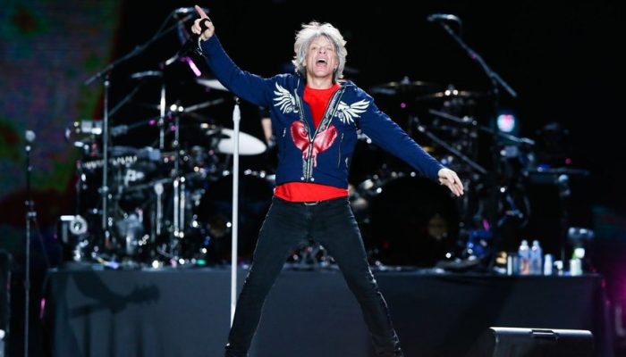 bon-jovi-photo-by-alexandre-schneider-getty-images_widelg.jpg