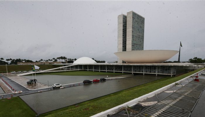 congresso-nacional-partidos-pequenos-scaled-e1759855400464.jpg