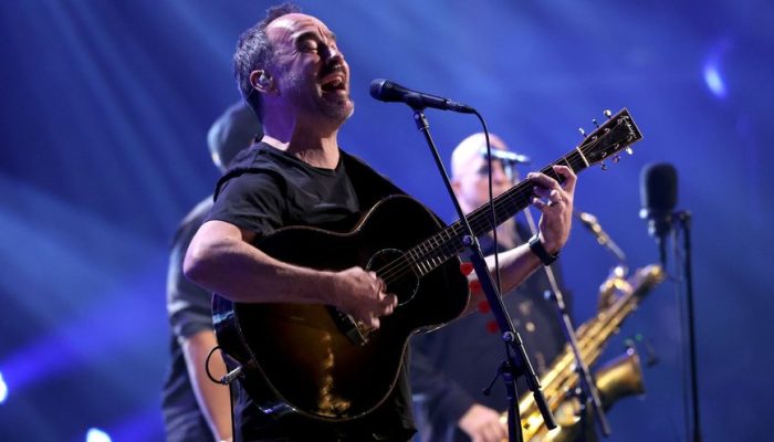 dave-matthews-band-lota-plateia-na-primeira-noite-do-best-of-blues-and-rock-2179686770_widelg.jpg