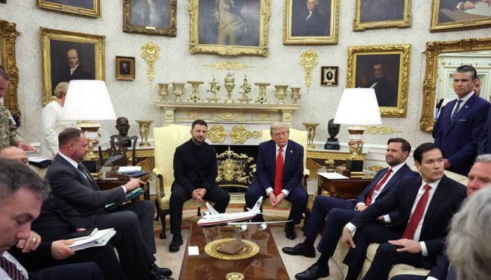 donald-trump-zelensky-salao-oval-casa-branca-foto-anna-moneymaker-getty-images_widelg.jpg