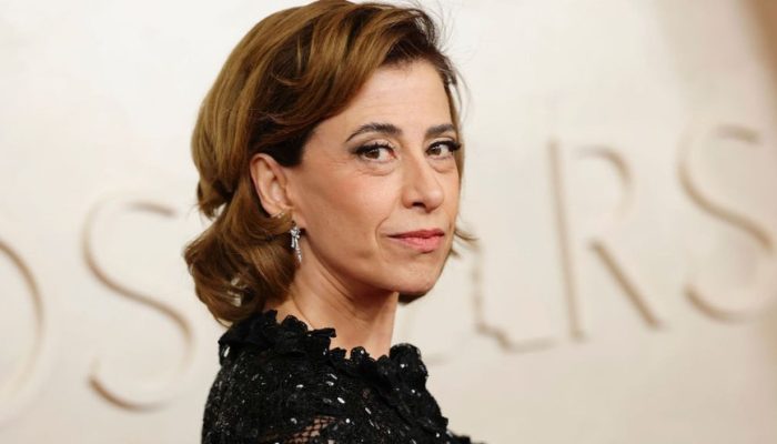 fernanda-torres-ira-atuar-e-escrever-roteiro-de-os-corretores-seu-proximo-filme-2202901348_widelg.jp_.jpeg
