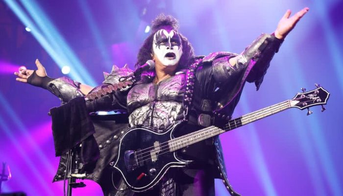gene-simmons-kiss-baixista-2023-foto-kevin-mazur-getty-images_widelg.jpg