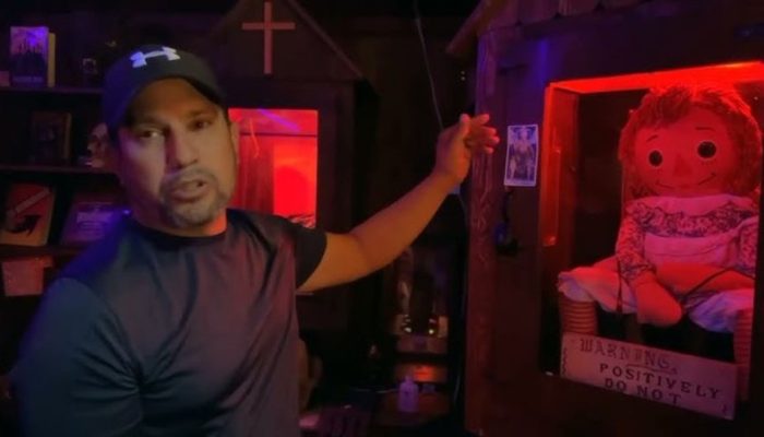 investigador-paranormal-dan-rivera-morre-durante-turne-com-boneca-annabelle_widelg.jpg