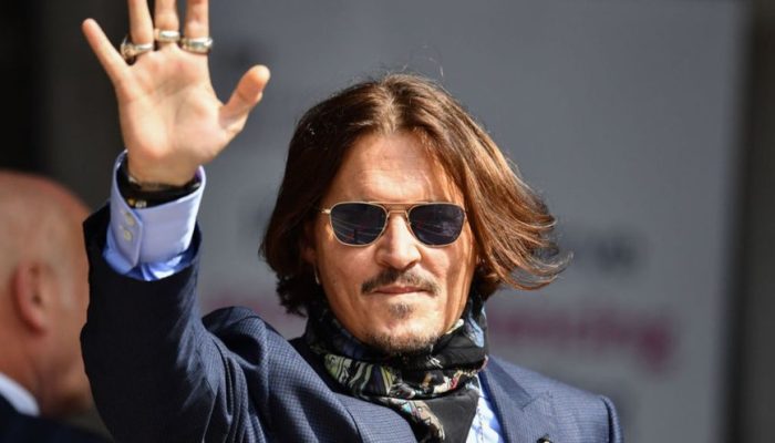 johnny-depp-diz-que-foi-bode-expiatorio-do-metoo-em-julgamento-contra-amber-heard-1257927071_widelg.jpeg