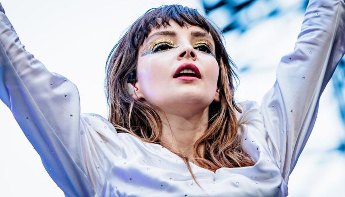 lauren-mayberry-chvrches-gettyimages-1501988719_widelg.jpg