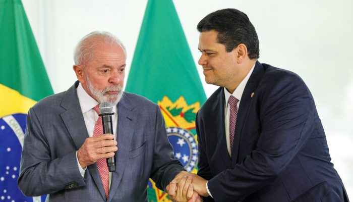 lula-com-davi-alcolumbre-foto-fabio-rodrigues-pozzebom-agencia-brasil.jpg
