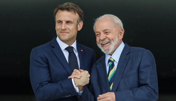 lula-com-macron-foto-fabio-charles-pozzebom-agencia-brasil.jpg
