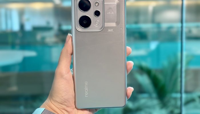 realme-p4-power-traseira2.jpg