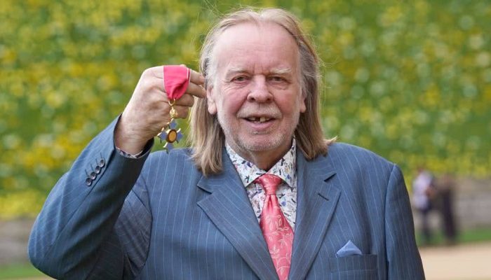 rick-wakeman-2022-foto-steve-parsons-wpa-pool-getty-images_widelg.jpg