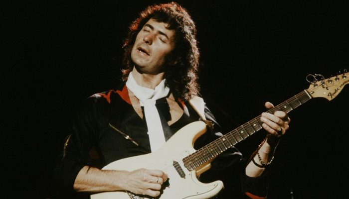 ritchie-blackmore-1984-foto-gutchie-kojima-shinko-music-getty-images-593315957_widelg.jpg