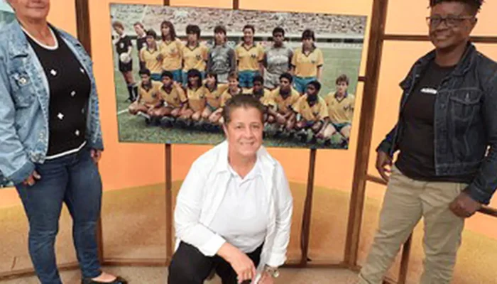 sem_censura_da_tv_brasil_recebe_pioneiras_do_futebol_feminino_a_um_ano_da_copa_do_mundo_da_modalidad.webp